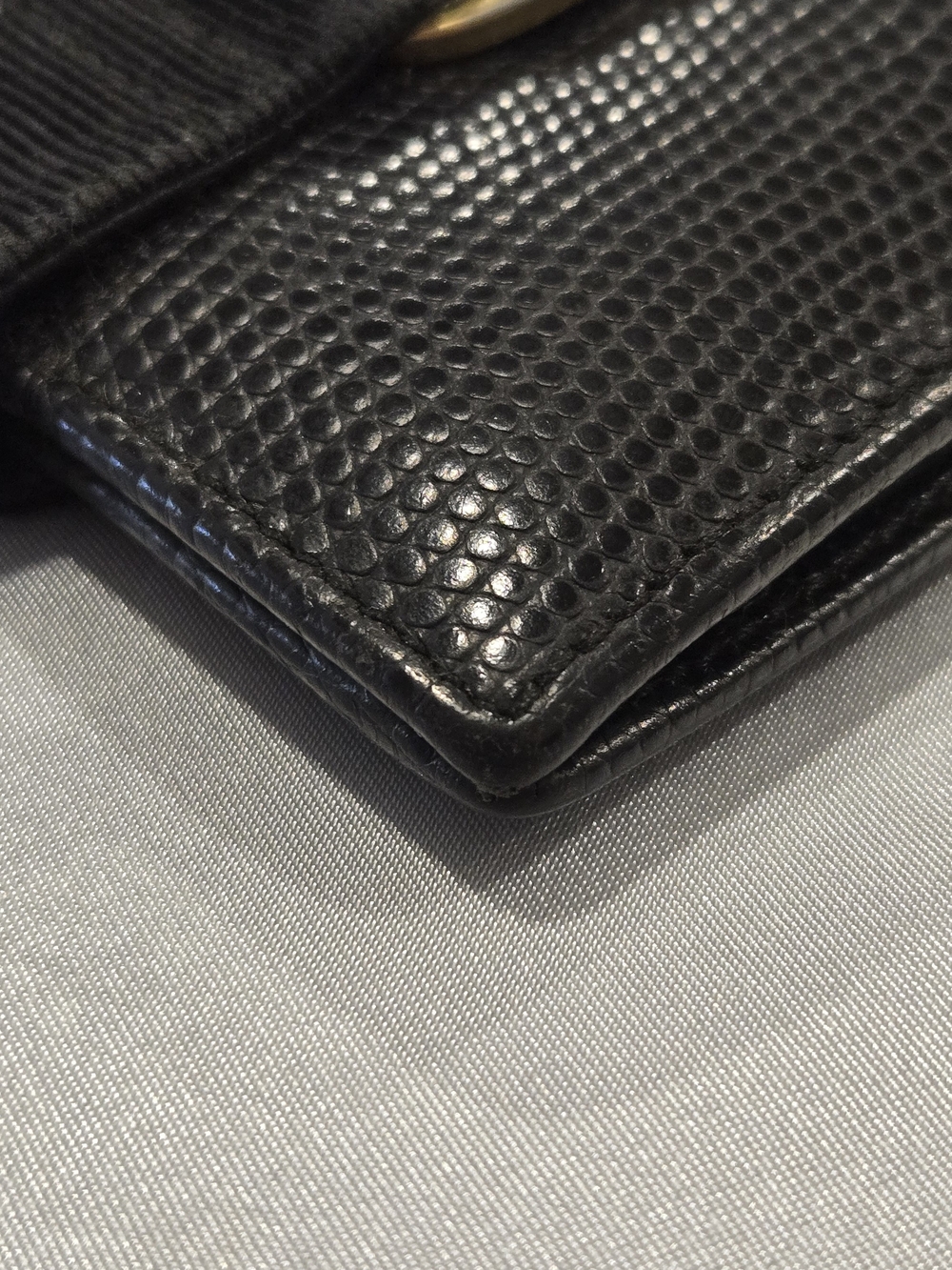 Salvatore Ferragamo Authentic Black Leather Wallet with Gold Logo Plaque - Picture 7 of 12